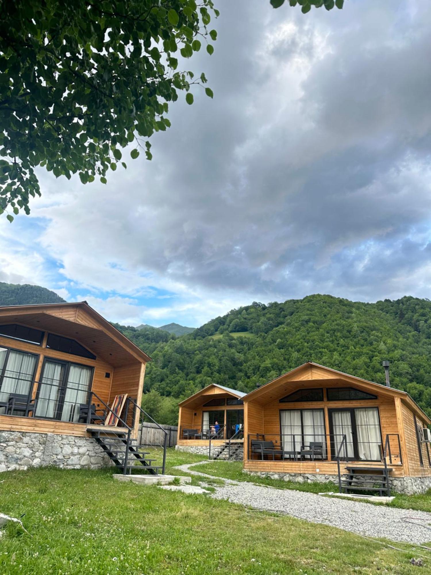 Mestia Villas المظهر الخارجي الصورة
